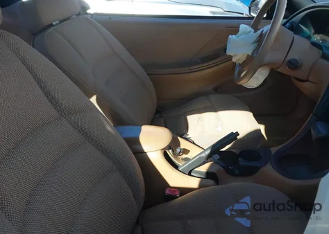 1998 Ford Mustang z USA, uszkodzony, nr VIN 1FAFP4447WF217244